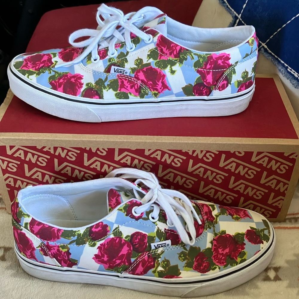 Checkered rose Doheny vans 10